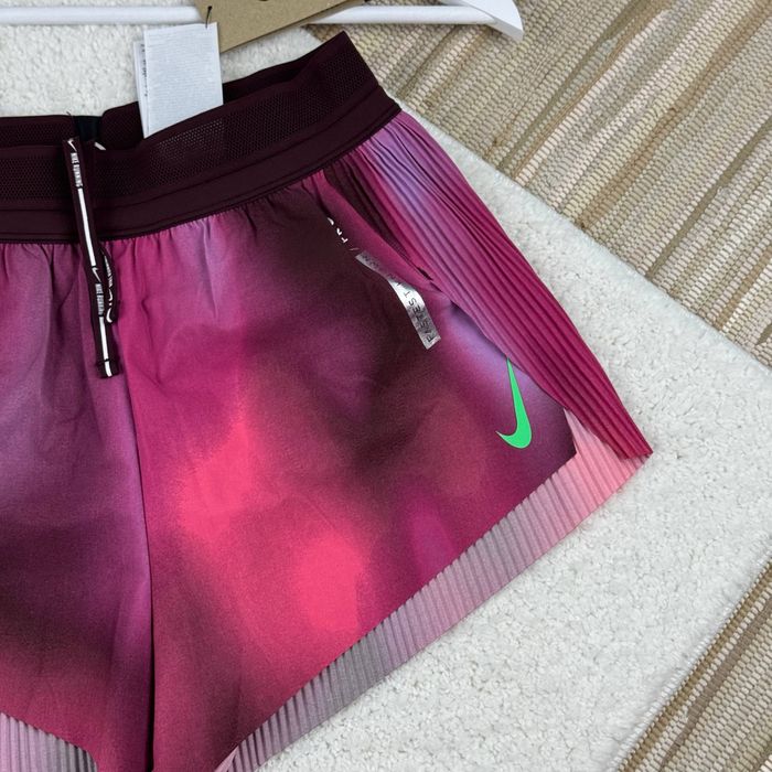 Шорти nike aeroswift