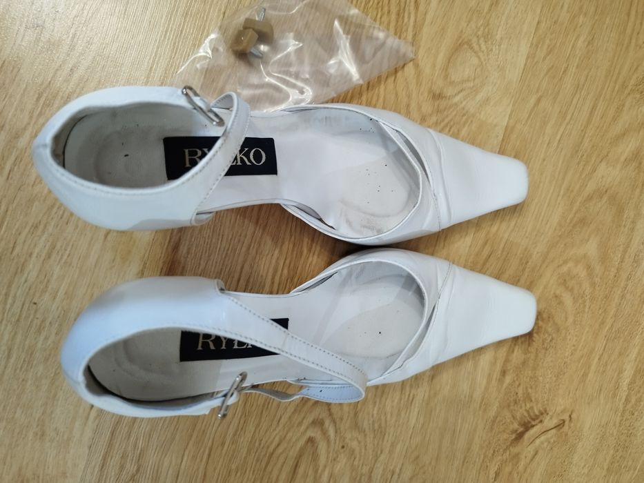 Buty ślubne 36 Ryłko skóra