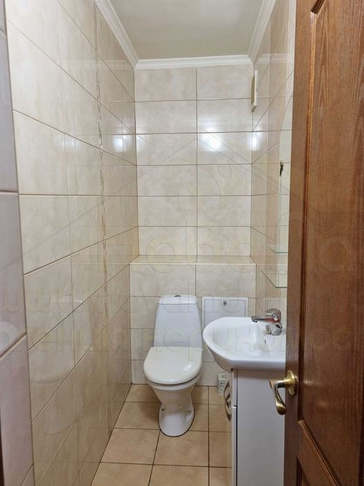 3 кімнатна квартира 82м2 з ремонтом в цегляному будинку в районі Круг