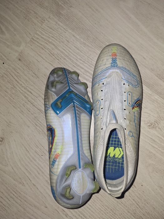 Pitons nike mercurial