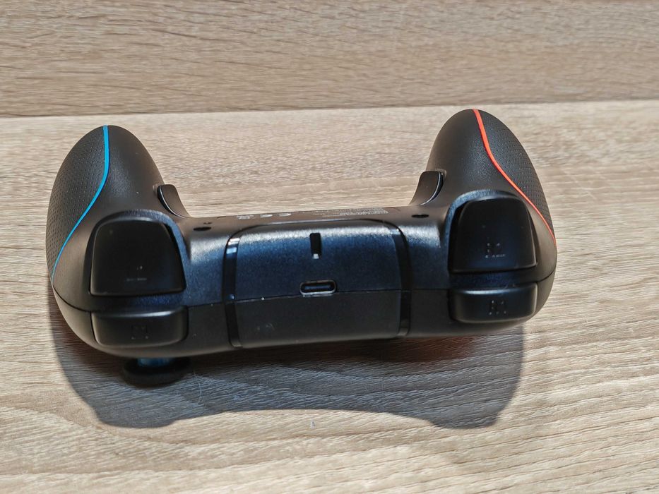 Kontroler Battletron do konsoli Nintendo Switch Czarny