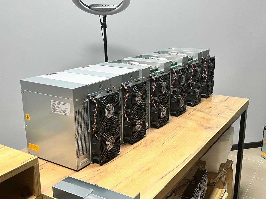 НАЯВНІСТЬ! Asic Antminer S19j Pro 104 Th, Amlogic, Асік + Гарантія