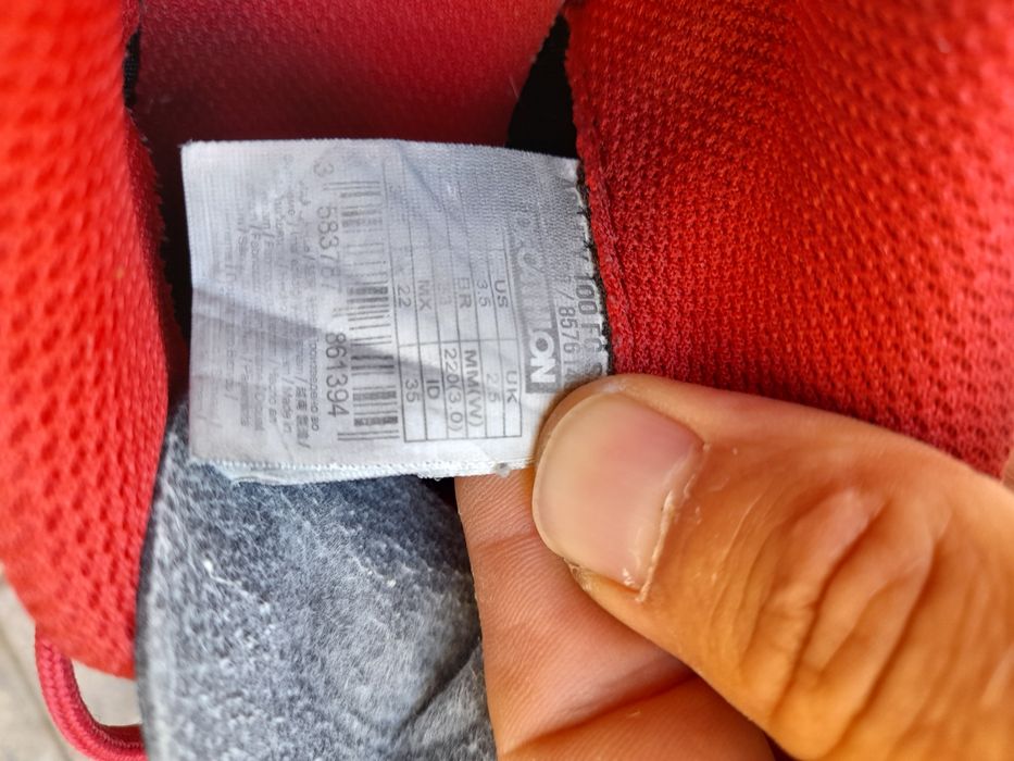 Chuteiras KIPSTA  tamanho 36