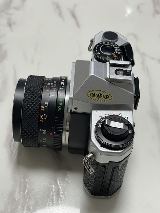 YASHICA FX-D QUARTZ aparat analogowy stan bardzo dobry