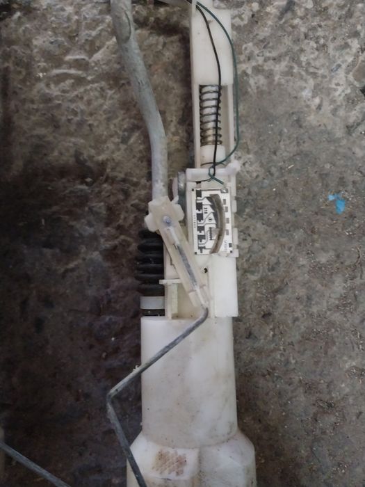 Датчик рівня палива фольцваген транспортер т4