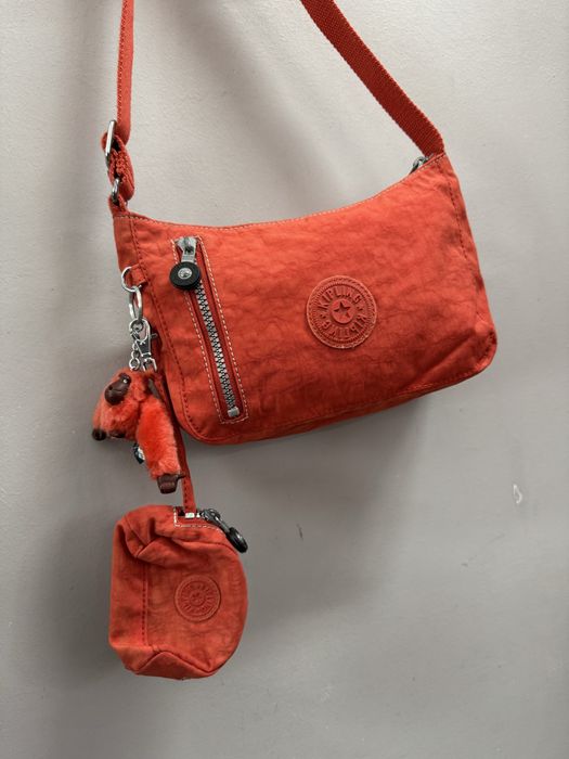 Torebka bagietka na ramię do ręki Kipling jak nowa