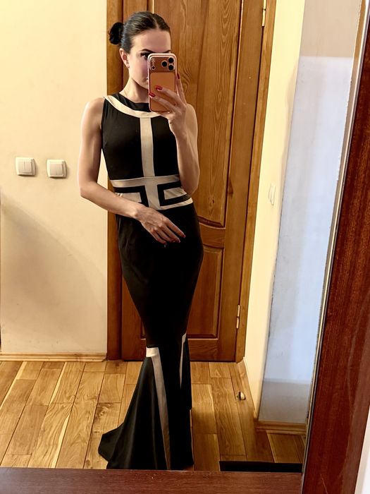 Сукня жіноча вечірня