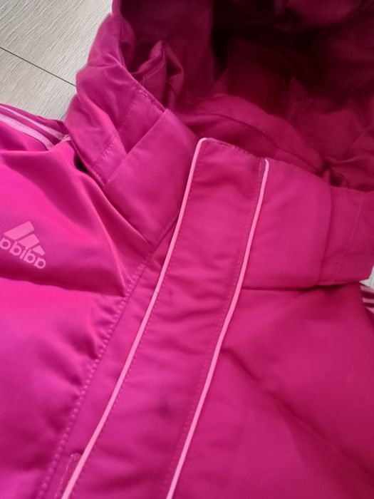 Продам куртку дівчинка