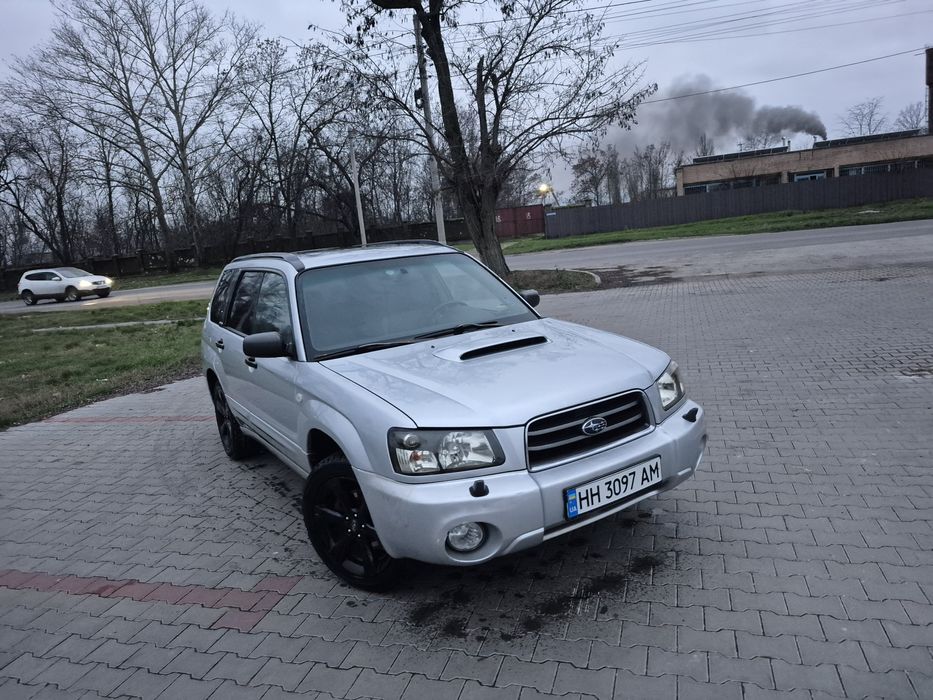Субару форестер 2004г