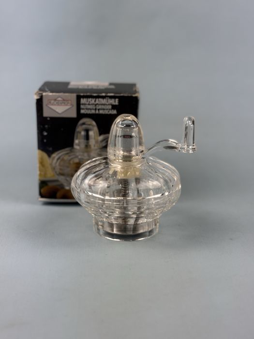 Młynek do gałki muszkatołowej