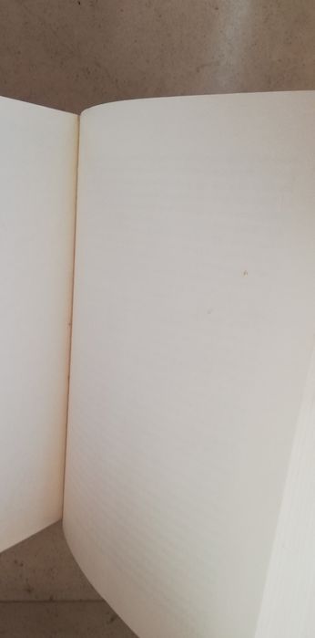 Vários livros do Dan Brown