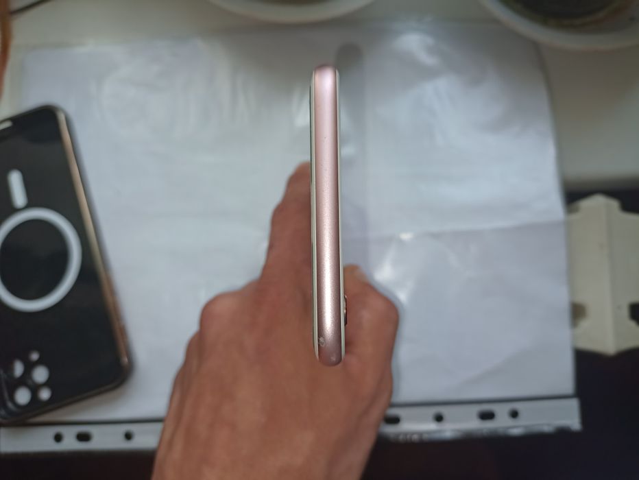 Apple iPhone 6s plus 64gb продам або обміняю