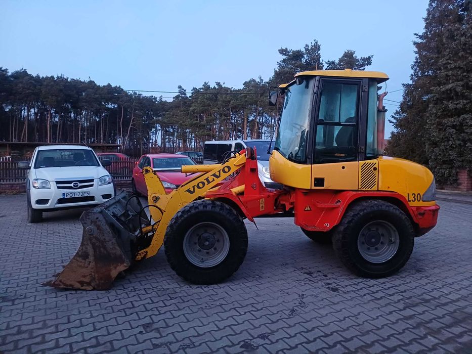 volvo l30 pro ładowarka umowa kupna sprzedaży