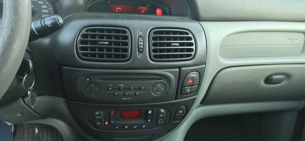 Renault Scenic 2002 1.9 DCI