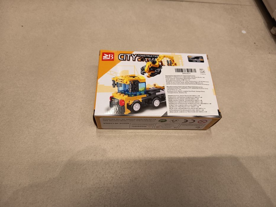 Nowe klocki jak LEGO Koparka