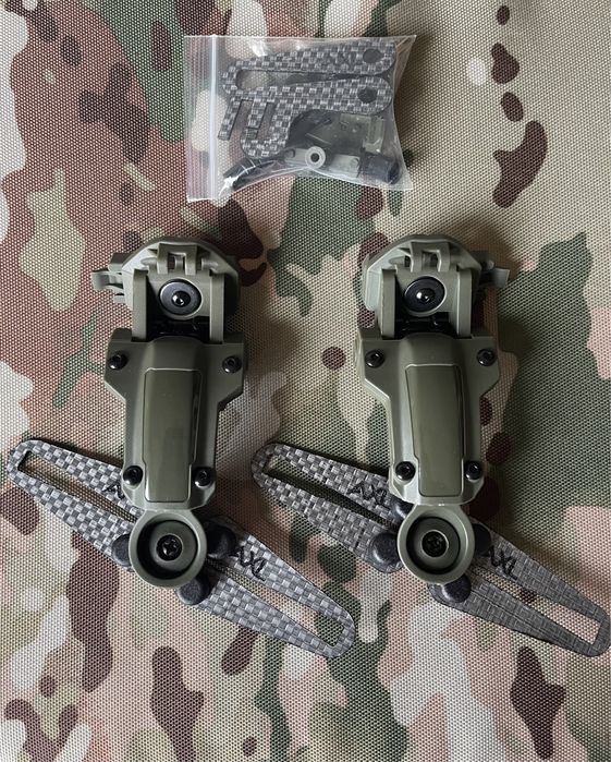 Кріплення карбон AXL на шолом для наушників PELTOR, OTTO, Sordin Pro-X