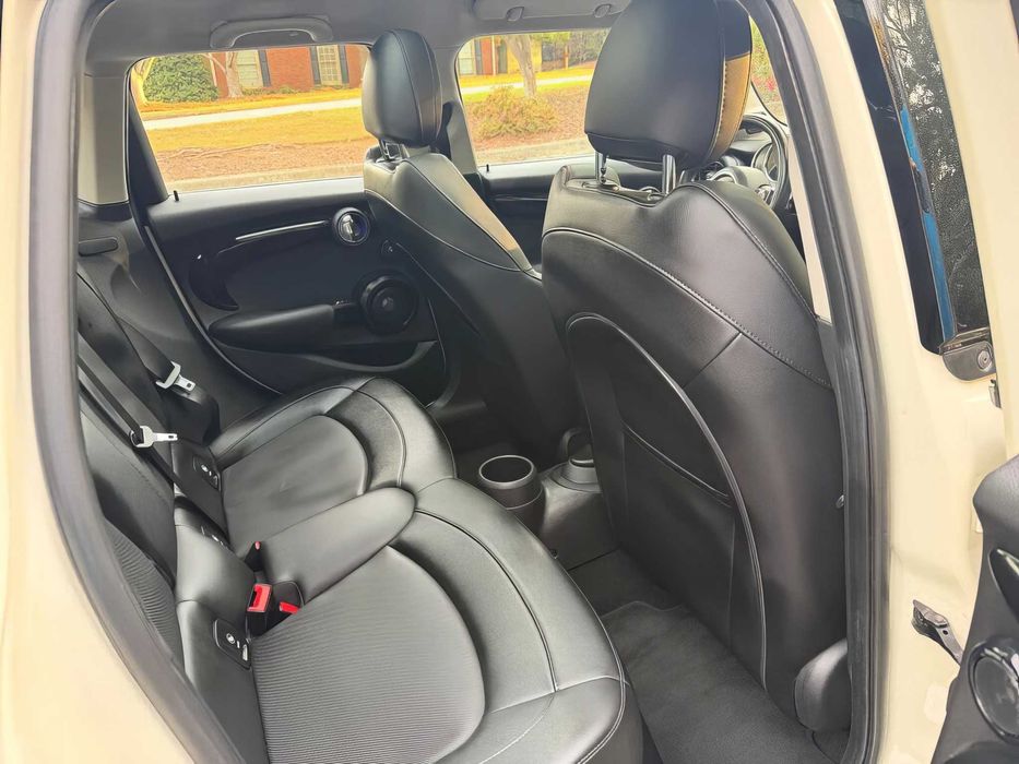 MINI Cooper S 4-Door      2018