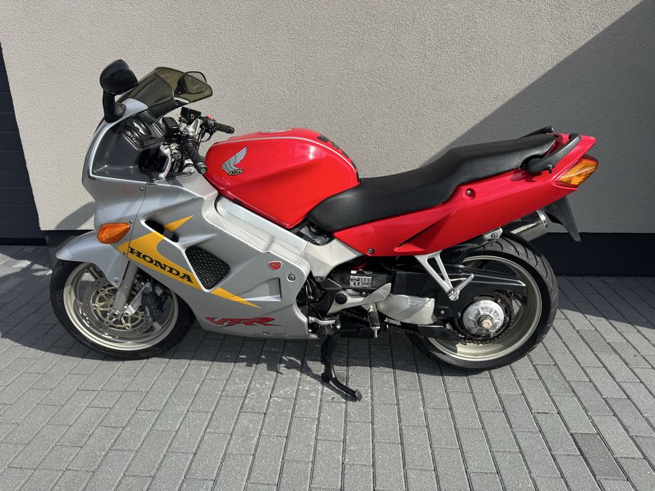 Honda VFR 800fi milenijna
