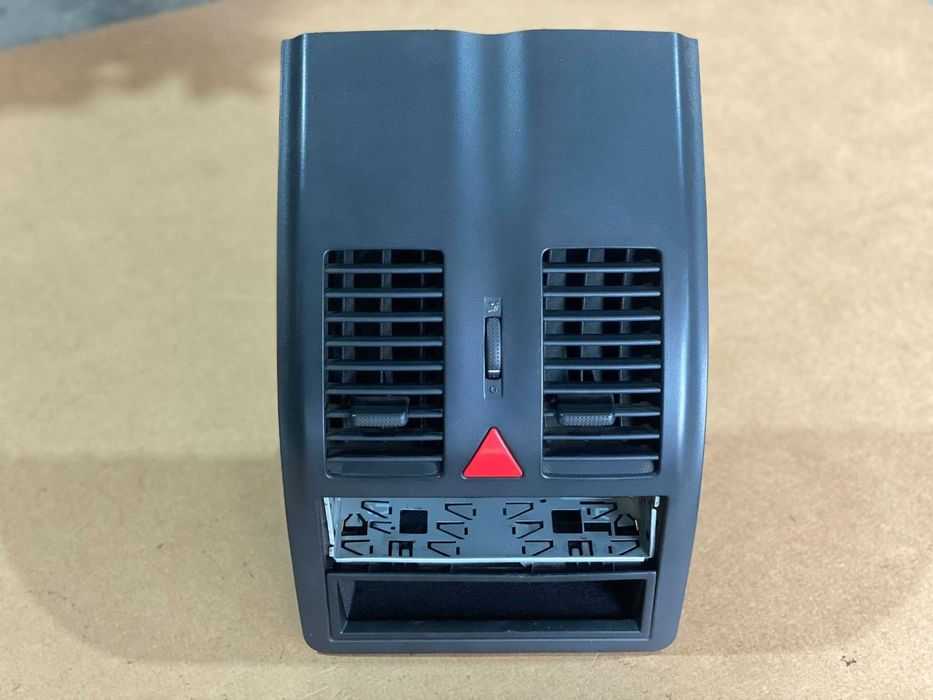 Consola do Tablier VOLKSWAGEN POLO (6N2)