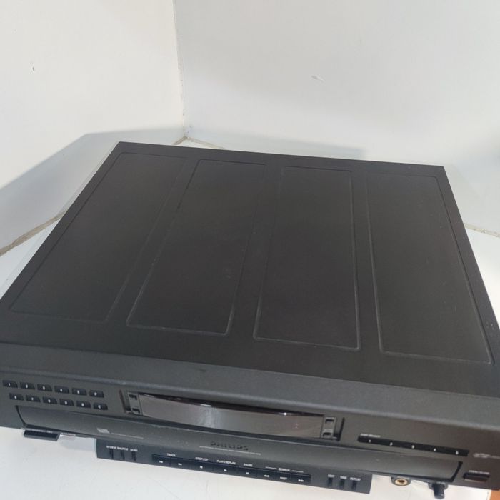 Leitor CD - Philips CDC 935 com avaria (ler anuncio)