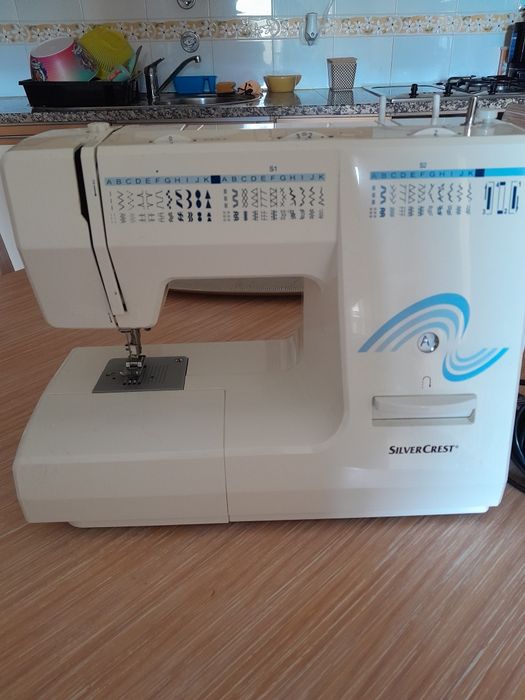 Máquina de costura