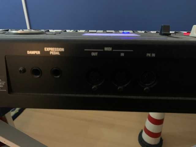 Teclado Sintetizador Roland VR -09