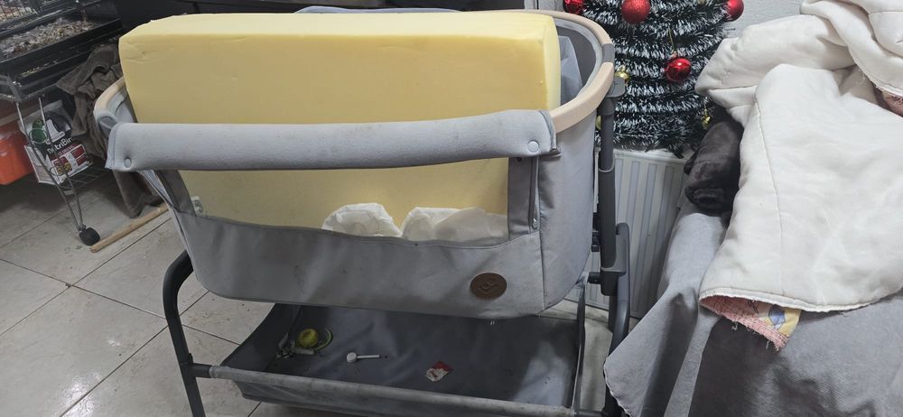 Berço de bebe  maxi -cosi