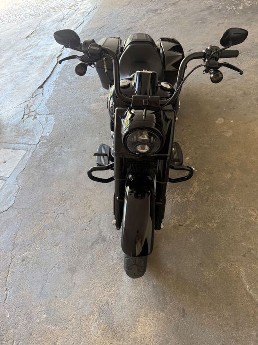 Harley-Davidson Road King 2024