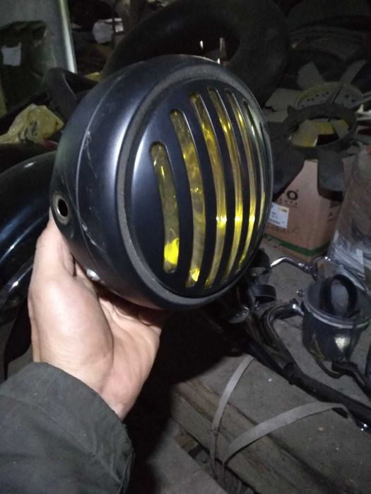Фара для мотоцикла