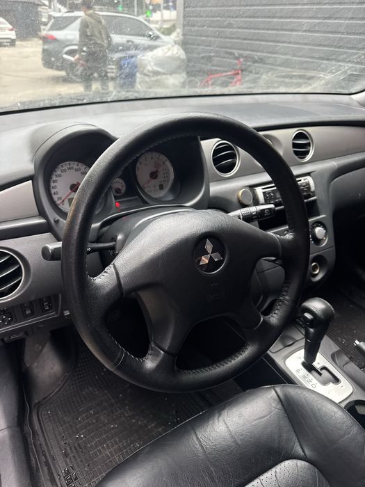 Mitsubishi Outlander 2.4 AT AWD