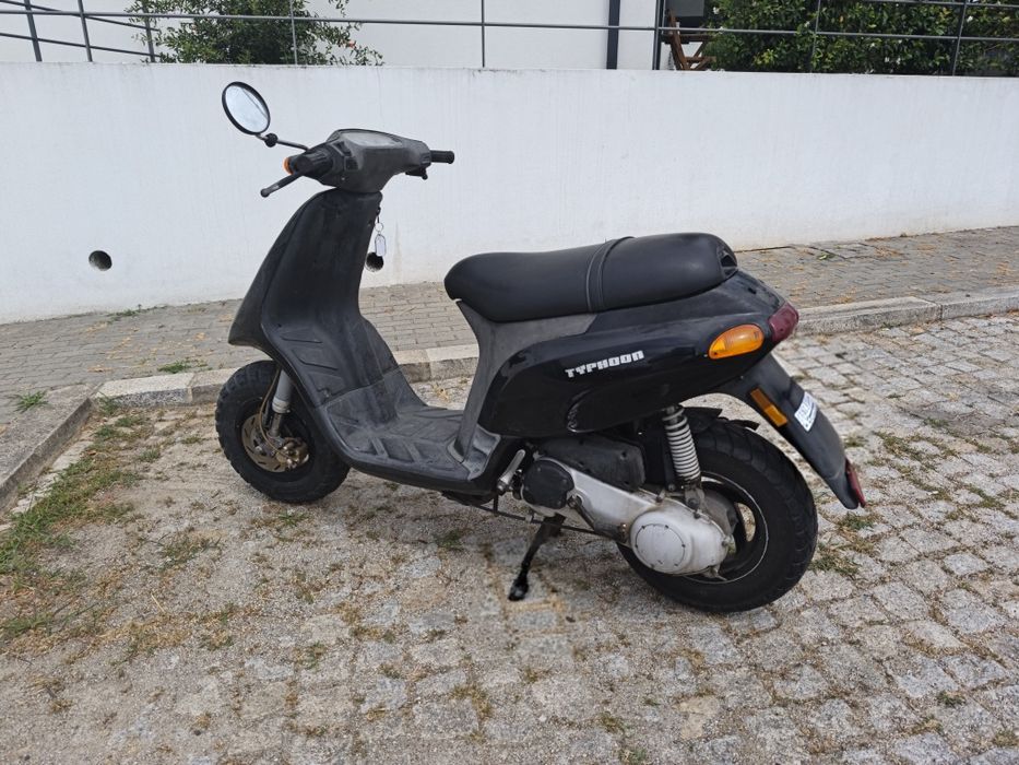 Scooter Piaggio typhon