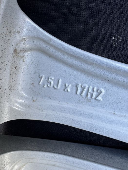Felgi aluminiowe mercedes 17x7,5 ET52,5 5x112