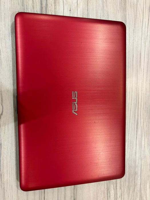 Laptop ASUS  sprzedam