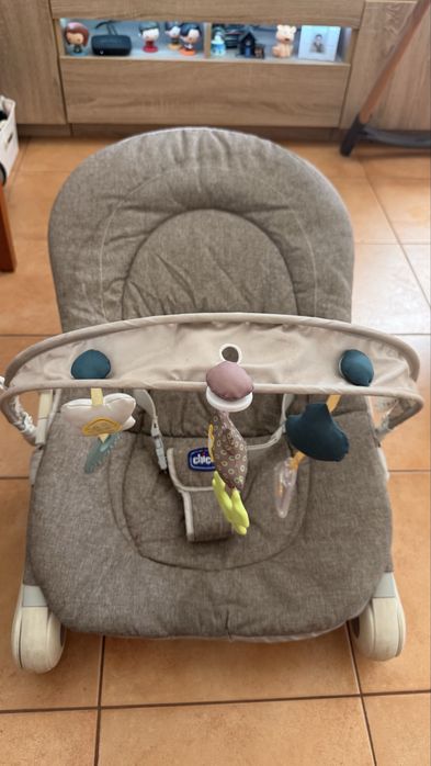 Espreguicadeira / cadeira para bebes ate 30kg
