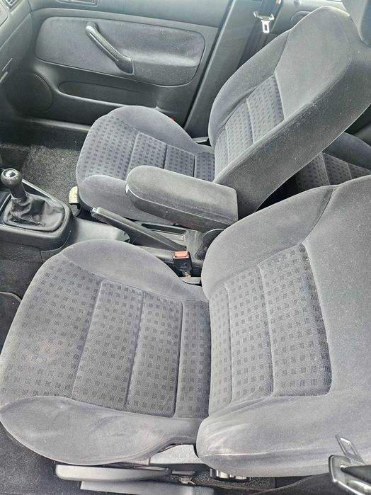 Volkswagen Golf  1.4