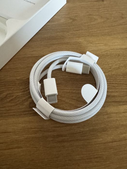 Nowy oryginalny kabel przewód Apple USB-C do USB-C 1 metr biały