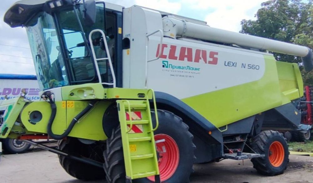 Комбайн CLAAS LEXION 560