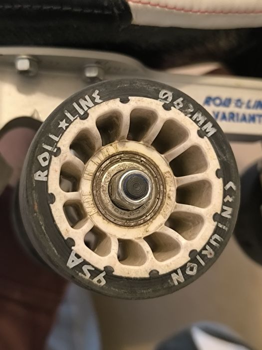 patins de  hóquei n.33