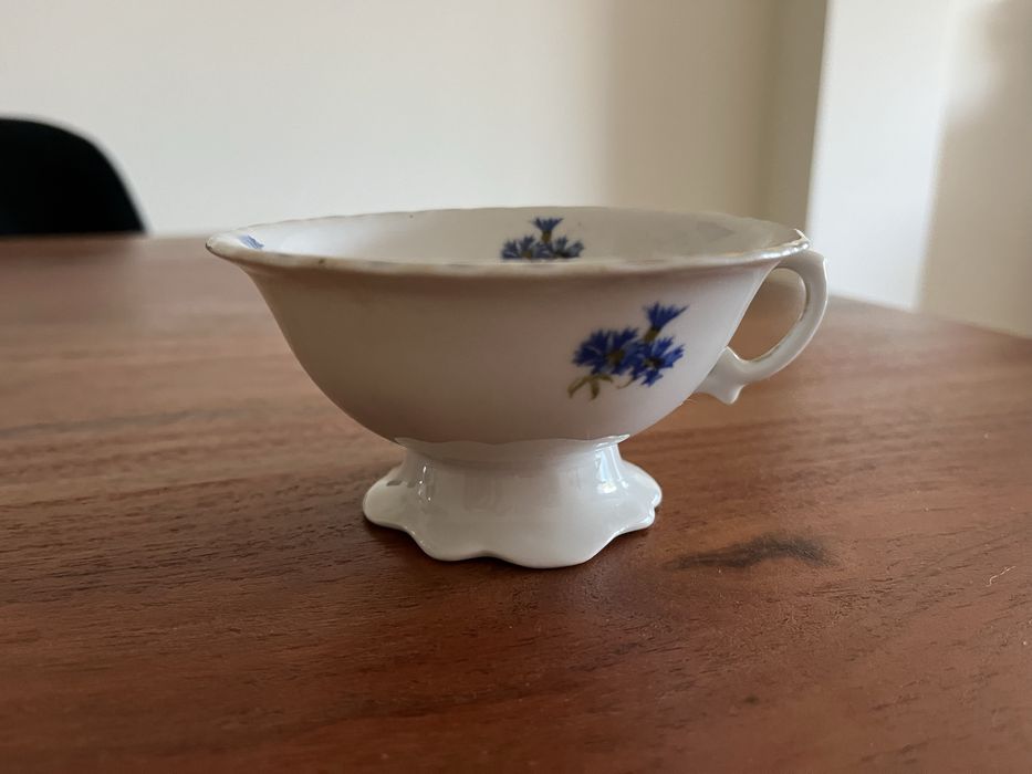 Chávena antiga Vista Alegre