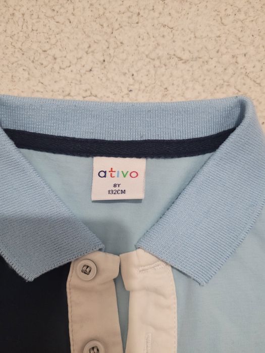 Polo de manga curta da marca Ativo, tamanho 8Y / 132 cm