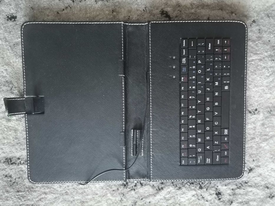 Etui z klawiaturą Goclever do tabletów