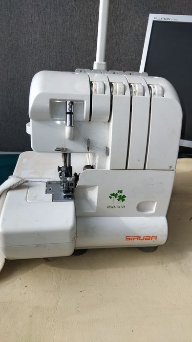Оверлок Siruba  HSO 747D