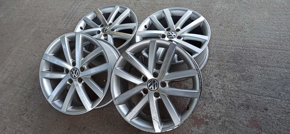VW GOLF V VI VII 5K0 TOURAN 7,5x18 ET51 OE Vancouver