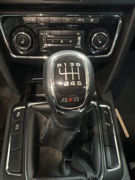 Коробка передач мкпп 4х4 KXY 2.0 tdi