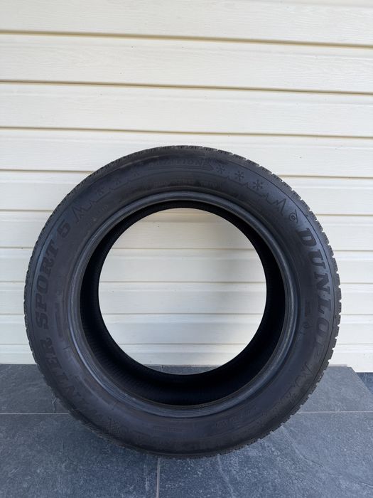 Зимова  резина  DUNLOP 225/55r17