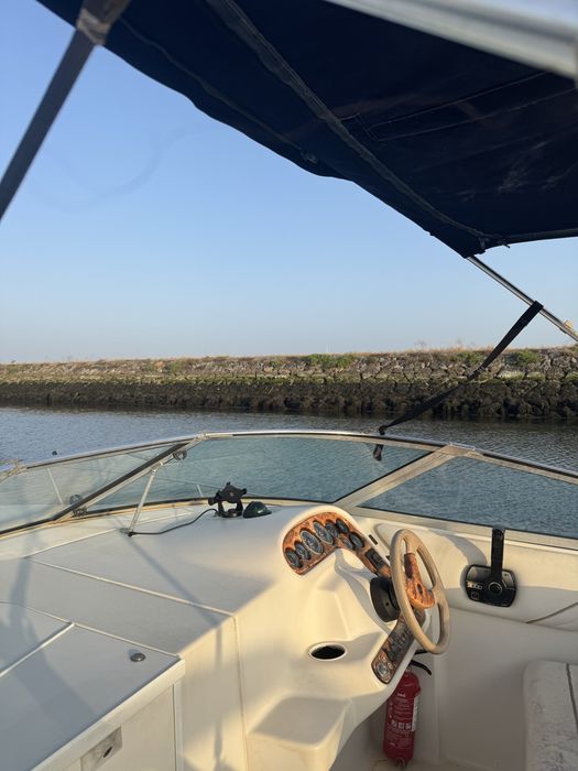 monterey 242 em excenlente estado