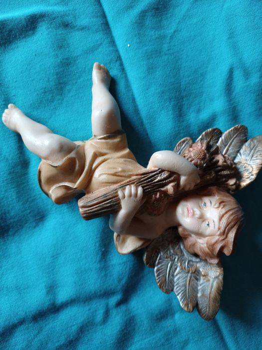 Hanging Angel