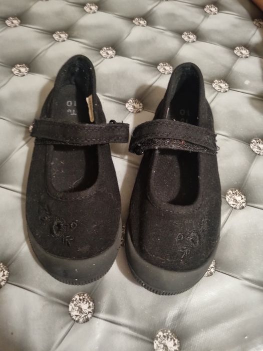 Baleriny kapcie buty r.30 czarne wkl.18 na rzepy