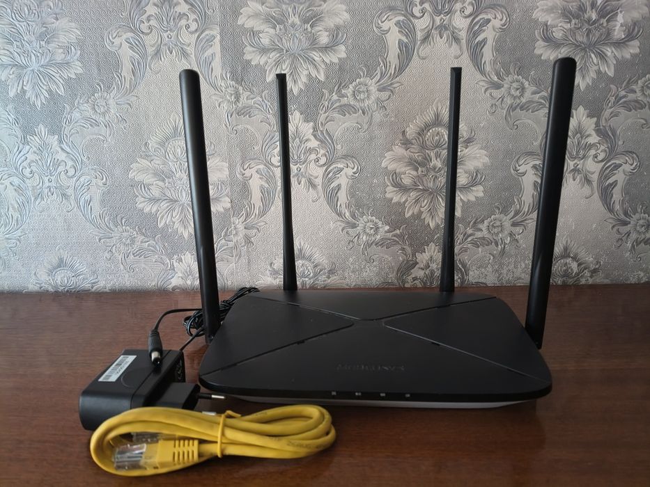 Mercusys AC12G Gigabit router