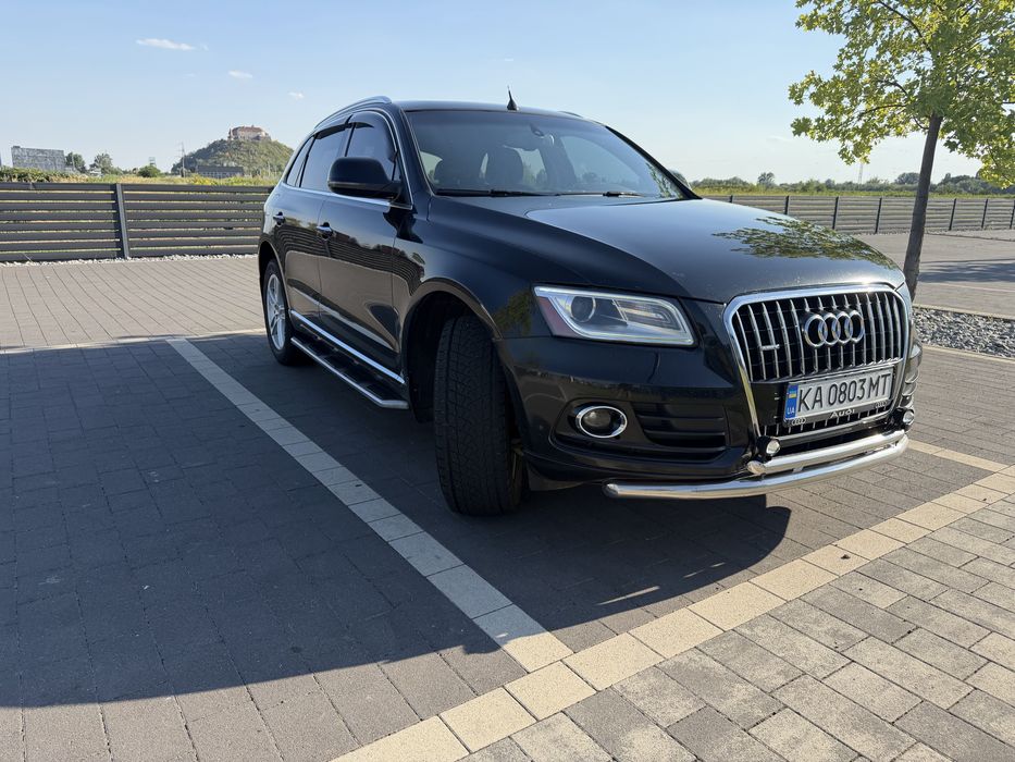 Продам Audi Q5 2.0 бензин